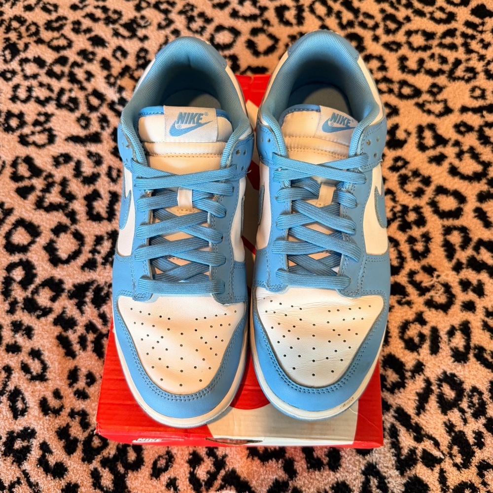 Nike University Dunks - Mens US 9
